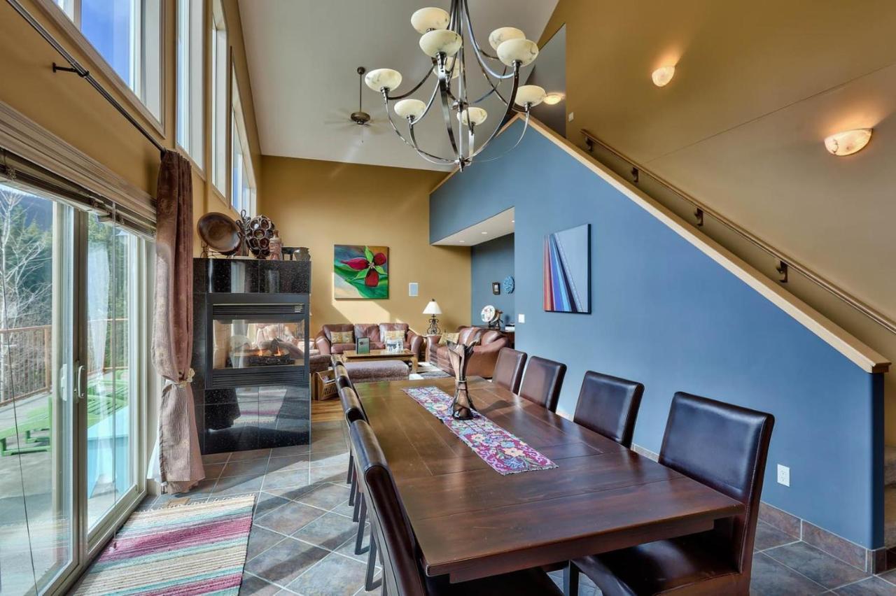 Soleil Chalet By Bear Country Sun Peaks Exterior photo